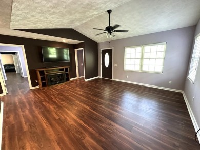Exceptional home in Skyland Lakes Golf Club Resort right off the on Skyland Lakes Golf Course in Virginia - for sale on GolfHomes.com, golf home, golf lot