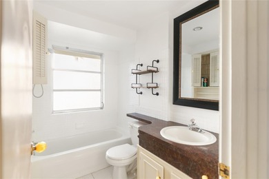 Get ready to fall in love with this absolutely charming and on Venice East Golf Club in Florida - for sale on GolfHomes.com, golf home, golf lot