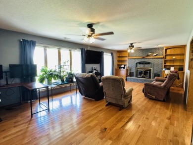 Close to Stockton Lake, Golf Course, and Town - This Home Has It on Stockton Country Club in Missouri - for sale on GolfHomes.com, golf home, golf lot