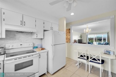 55+ COMMUNITY, LUXURY UNIT IS ON THE 3rd FLOOR, WELL KEPT on Sunrise Lakes Phase III in Florida - for sale on GolfHomes.com, golf home, golf lot