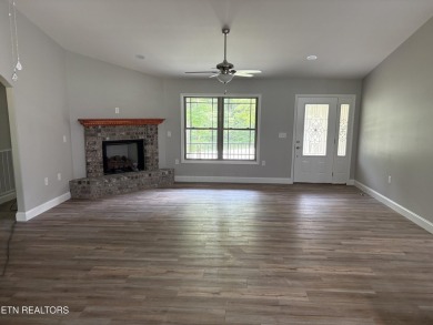Very nice new construction in Fairfield Glade Community. 3 BR on Dorchester Country Club in Tennessee - for sale on GolfHomes.com, golf home, golf lot