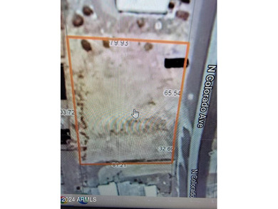 This is 1.5 lots with views and on a quiet street! Large enough on 3 Parks Fairways in Arizona - for sale on GolfHomes.com, golf home, golf lot