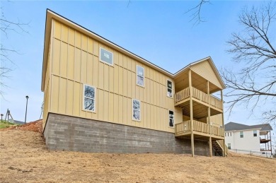 Welcome to this exquisite 3,343 sqft home, offering 5 spacious on Big Sugar Golf Club in Arkansas - for sale on GolfHomes.com, golf home, golf lot