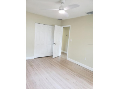 GREAT LOCATION! Quiet dead-end street in quaint friendly on Clearwater Executive Golf Course in Florida - for sale on GolfHomes.com, golf home, golf lot