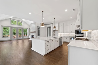 UNBELIEVABLE GREAT VALUE! FOR THIS GOLF-FRONT LUXURY IN HARBOR on Harbor Club Golf and Country Club in Georgia - for sale on GolfHomes.com, golf home, golf lot