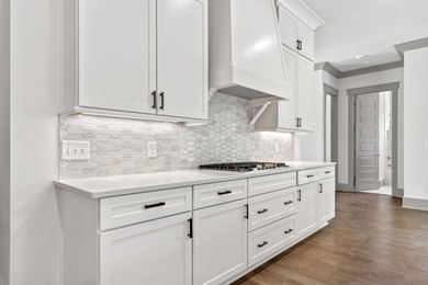 UNBELIEVABLE GREAT VALUE! FOR THIS GOLF-FRONT LUXURY IN HARBOR on Harbor Club Golf and Country Club in Georgia - for sale on GolfHomes.com, golf home, golf lot