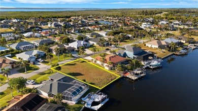 Looking for a SAIL-BOAT READY, GULF ACCESS, WATERFRONT lot? on Royal Tee Country Club in Florida - for sale on GolfHomes.com, golf home, golf lot