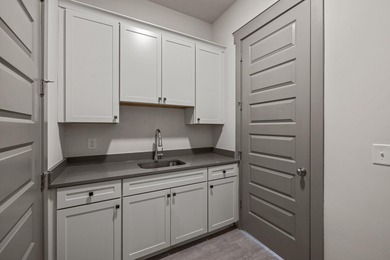 UNBELIEVABLE GREAT VALUE! FOR THIS GOLF-FRONT LUXURY IN HARBOR on Harbor Club Golf and Country Club in Georgia - for sale on GolfHomes.com, golf home, golf lot