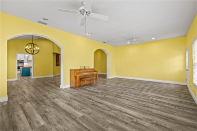 Under contract-accepting backup offers. This beautifully on Temple Terrace Golf and Country Club in Florida - for sale on GolfHomes.com, golf home, golf lot