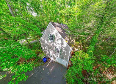 Discover mountain charm at this desirable Black Mountain home on Black Mountain Golf Course in North Carolina - for sale on GolfHomes.com, golf home, golf lot