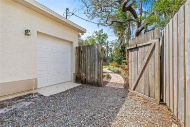 Under contract-accepting backup offers. This beautifully on Temple Terrace Golf and Country Club in Florida - for sale on GolfHomes.com, golf home, golf lot