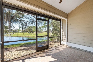 Stunning Renovated Townhouse in Spruce Creek Fly-In

This on Spruce Creek Golf Club in Florida - for sale on GolfHomes.com, golf home, golf lot