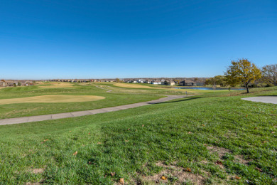 Creekmoor Living! on Golf Club of Creekmoor in Missouri - for sale on GolfHomes.com, golf home, golf lot