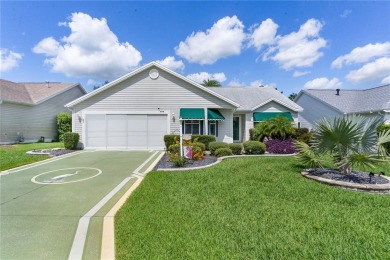 Beautifully Updated Home in the Village of Piedmont - Modern on The Links of Spruce Creek in Florida - for sale on GolfHomes.com, golf home, golf lot