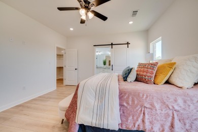 Beautiful new construction home in Persimmon Ridge Estates (home on Persimmon Ridge Golf Club in Arkansas - for sale on GolfHomes.com, golf home, golf lot
