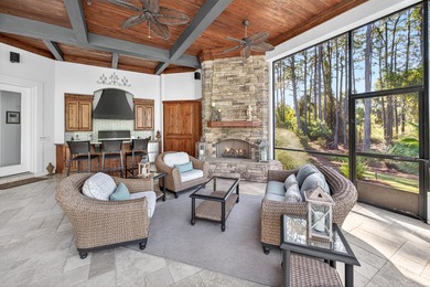 NEW LISTING! CHIC & CHARMING IN KELLY PLANTATION! Discover 355 on Kelly Plantation Golf Club in Florida - for sale on GolfHomes.com, golf home, golf lot