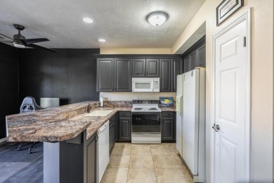 Discover this affordable and beautifully updated condo in the on St. George Golf Course in Utah - for sale on GolfHomes.com, golf home, golf lot