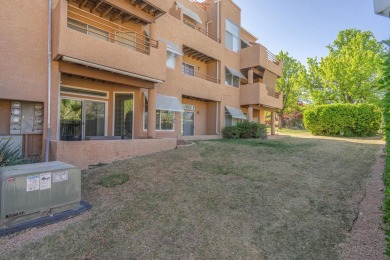 Discover this affordable and beautifully updated condo in the on St. George Golf Course in Utah - for sale on GolfHomes.com, golf home, golf lot