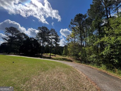 Welcome to the beautiful Mirror Lake Community, conveniently on Mirror Lake Golf Club in Georgia - for sale on GolfHomes.com, golf home, golf lot