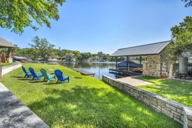 FABULOUS REMODELED TOWNHOME in sought after Blue Lake Estates. A on Blue Lake Golf Club in Texas - for sale on GolfHomes.com, golf home, golf lot