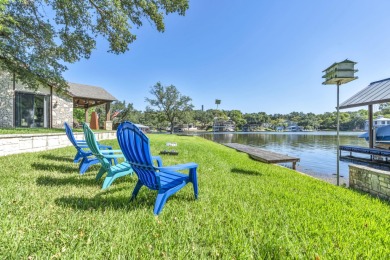 FABULOUS REMODELED TOWNHOME in sought after Blue Lake Estates. A on Blue Lake Golf Club in Texas - for sale on GolfHomes.com, golf home, golf lot