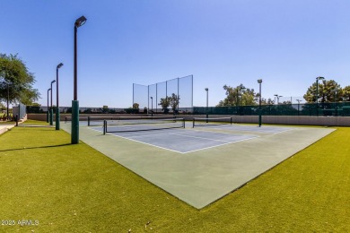 Immaculate 2 bed/2 bath furnished home w/full length covered on Springfield Golf Resort in Arizona - for sale on GolfHomes.com, golf home, golf lot