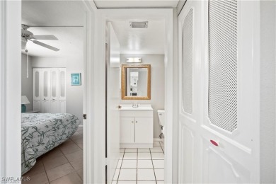 FANTASTIC PRICE FOR A 2/2 GOLF CONDO WITH EASY ACCESS, PRIVATE on Seven Lakes Golf and Tennis Community in Florida - for sale on GolfHomes.com, golf home, golf lot