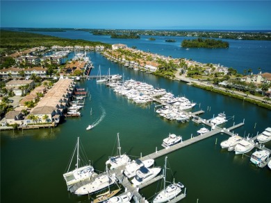 Live your Grand Life in the heart of Grand Harbor! (PRICE on Oak Harbor Country Club in Florida - for sale on GolfHomes.com, golf home, golf lot