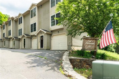End Unit, Townhouse style condominium in desirable location. The on Country Club of Waterbury in Connecticut - for sale on GolfHomes.com, golf home, golf lot