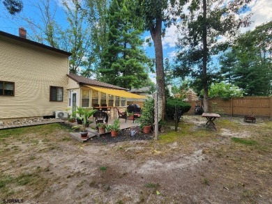 Don't miss out on this beautiful 3 Bedroom 1 & half Bathroom on Wedgwood Country Club in New Jersey - for sale on GolfHomes.com, golf home, golf lot