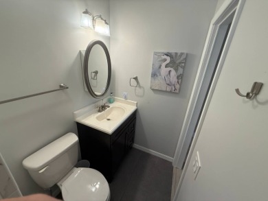 This beautiful 2-bedroom, 2-bathroom Palm Harbor home is being on Del Tura Golf and Country Club in Florida - for sale on GolfHomes.com, golf home, golf lot