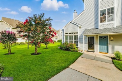 Welcome to this inviting 2 bedrooms, 2 bath, first-floor end on Ron Jaworskis Valleybrook Golf Course in New Jersey - for sale on GolfHomes.com, golf home, golf lot