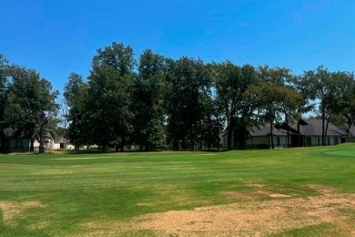 Build your paradise on this beautifully treed, replatted on Pinnacle Golf and Boat Club in Texas - for sale on GolfHomes.com, golf home, golf lot
