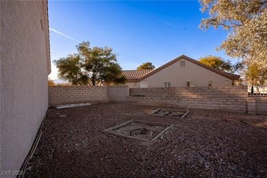 Beautiful Single Family 2 Bedrooms, 2 Baths, 2 Car Garage home on Highland Falls Golf Club in Nevada - for sale on GolfHomes.com, golf home, golf lot