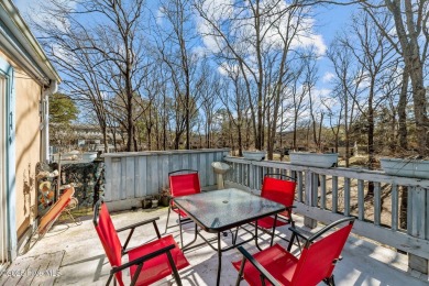 HOME WARRANTY INCLUDED!  PRE LISTING INSPECTION (March '25) on Harbour Point Golf Club in North Carolina - for sale on GolfHomes.com, golf home, golf lot
