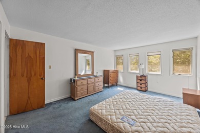 Fresh Paint 8/25 - This beautiful, partially furnished condo on Harbour Point Golf Club in North Carolina - for sale on GolfHomes.com, golf home, golf lot