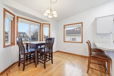 MLS# 289986 Welcome to this beautiful 1,720 sq ft single-level on Canyon Lakes Golf Course in Washington - for sale on GolfHomes.com, golf home, golf lot