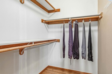 MLS# 289986 Welcome to this beautiful 1,720 sq ft single-level on Canyon Lakes Golf Course in Washington - for sale on GolfHomes.com, golf home, golf lot