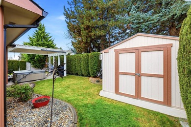 MLS# 289986 Welcome to this beautiful 1,720 sq ft single-level on Canyon Lakes Golf Course in Washington - for sale on GolfHomes.com, golf home, golf lot