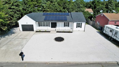 Highly sought after Atlantis Blvd Golf Community! Fully on Ocean County Golf Course At Atlantis in New Jersey - for sale on GolfHomes.com, golf home, golf lot