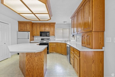 ESTATE SALE: Don't miss this rare opportunity to own a well on Mountain View Golf Course in Utah - for sale on GolfHomes.com, golf home, golf lot