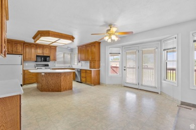 ESTATE SALE: Don't miss this rare opportunity to own a well on Mountain View Golf Course in Utah - for sale on GolfHomes.com, golf home, golf lot