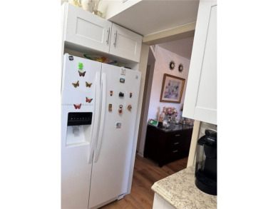 Spacious 1/1 ground floor condo with lots of sunlight and nice on Sunrise Lakes Phase III in Florida - for sale on GolfHomes.com, golf home, golf lot