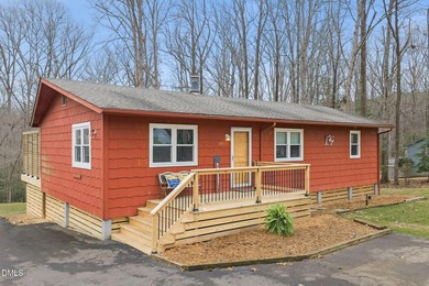 Welcome to this charming 3 Bedroom bungalow in MERIFIELD ACRES on Kinderton Country Club in Virginia - for sale on GolfHomes.com, golf home, golf lot