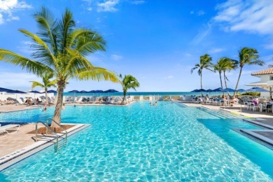 AN EXCEPTIONAL 2023 CUSTOM TRANSFORMATION OF THIS LAKEFRONT HOME on Grand Harbor Golf and Country Club in Florida - for sale on GolfHomes.com, golf home, golf lot