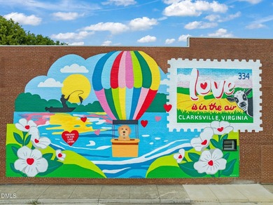 Welcome to this charming 3 Bedroom bungalow in MERIFIELD ACRES on Kinderton Country Club in Virginia - for sale on GolfHomes.com, golf home, golf lot