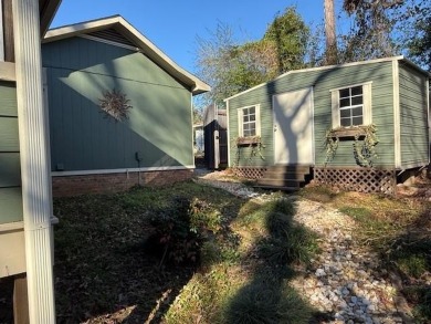 Come and tour this Charming 3 Bedroom, 2 Bath ready to move in on Lakewood Golf Course in Alabama - for sale on GolfHomes.com, golf home, golf lot