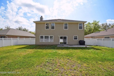 Live in Oakleaf Plantation in a very spacious home with a on Eagle Landing Golf Club in Florida - for sale on GolfHomes.com, golf home, golf lot