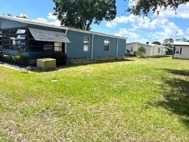 Lot Rent Only $575/Month!    Welcome to your perfect vacation on Crystal Lake Club in Florida - for sale on GolfHomes.com, golf home, golf lot