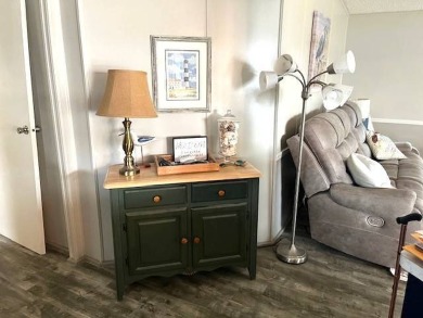 Lot Rent Only $575/Month!    Welcome to your perfect vacation on Crystal Lake Club in Florida - for sale on GolfHomes.com, golf home, golf lot